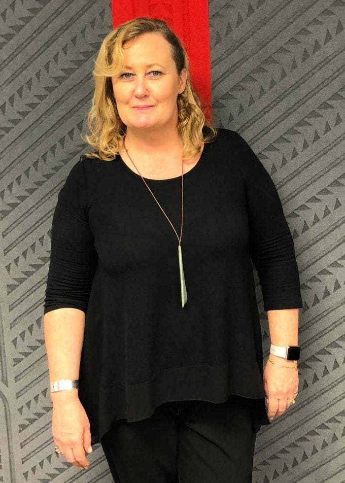 vicky-whitlocks-pounamu-pendant Vicky Whitelock wearing her pounamu pendant