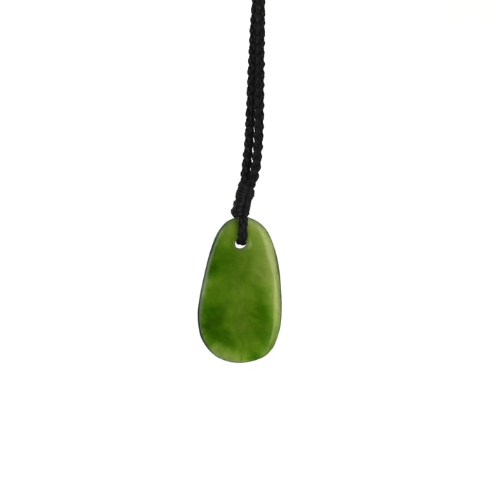 Kahurangi small pounamu necklace