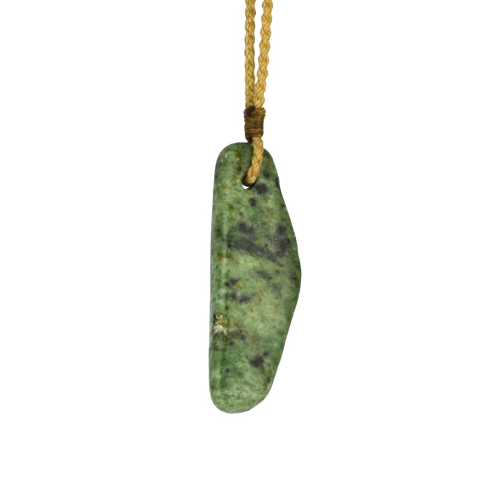 bright green small pounamu necklace pendant